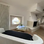 Da Mario Superior Apartment *